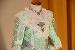 'Borgoña' y 'ciruela', los colores de los trajes de las Reinas Falleras de Burriana 2018