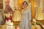 'Borgoña' y 'ciruela', los colores de los trajes de las Reinas Falleras de Burriana 2018