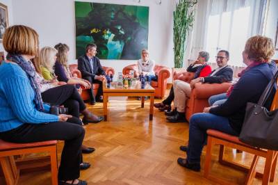 Proyecto europeo Erasmus+ del Colegio Villa Fátima (visita a Eslovenia y entrega reconocimiento en conselleria)