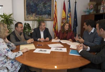 La Diputacin y el Ayuntamiento de  Benicssim firman el contrato de la obra de rehabilitacin de Villa Elisa