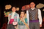 La falla Pensat i Fet exalta a Leticia Martínez y Jimena Fenollosa como las Falleras Mayores 2017