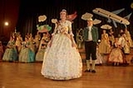 La falla Pensat i Fet exalta a Leticia Martínez y Jimena Fenollosa como las Falleras Mayores 2017