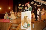La falla Pensat i Fet exalta a Leticia Martínez y Jimena Fenollosa como las Falleras Mayores 2017