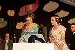 La falla Pensat i Fet exalta a Leticia Martínez y Jimena Fenollosa como las Falleras Mayores 2017