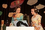 La falla Pensat i Fet exalta a Leticia Martínez y Jimena Fenollosa como las Falleras Mayores 2017