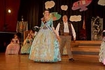 La falla Pensat i Fet exalta a Leticia Martínez y Jimena Fenollosa como las Falleras Mayores 2017