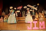 La falla Pensat i Fet exalta a Leticia Martínez y Jimena Fenollosa como las Falleras Mayores 2017