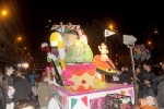 La Falla del Barri de València  logra doblete en la Cavalcada del Ninot  con primer premio en carroza y ninot