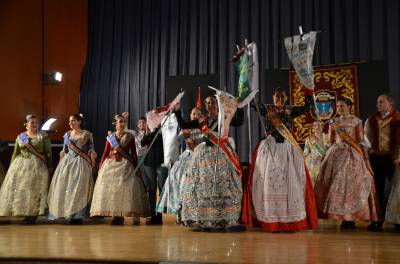 Sud-Oest i Corts Valencianes guanyen el Primer premi de les Falles de La Vall d'Uix 2017