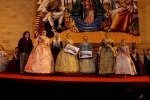 Las Reinas Falleras reciben el homenaje de las comisiones