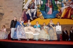 Las Reinas Falleras reciben el homenaje de las comisiones