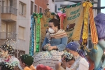 El Coso Multicolor llena de confeti la Magdalena