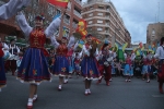 El desfile del FAMM cautiva al numeroso público que abarrotó las calles