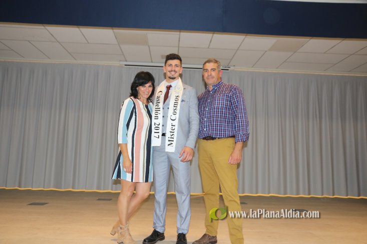 MIRIAM G�?MEZ Y ALEJANDRO BELL�?S MISS Y MISTER COSMOS CASTELLON