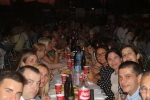 900 falleros se van de cena de Sant Joan, pero sin 'foguera'
