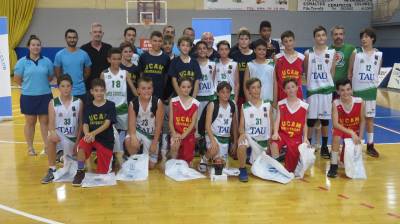 16 equipos, 240 jugadores y mils personas en el prestigioso Pequebasket de Alcora