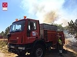 El incendio forestal decalarado en la localidad evoluciona favorablemente