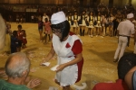 -la Peña Estacats logra el primer premio en el concurso de disfraces de Nules