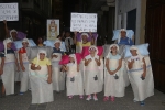 -la Peña Estacats logra el primer premio en el concurso de disfraces de Nules