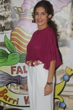 El Barri València proclama oficialmente a sus falleras 2018