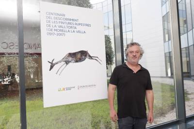 La UJI rendir homenaje a los 100 aos de arte rupestre en Castelln con una escultura-memorial que representar la cierva de la Cueva de los Caballos