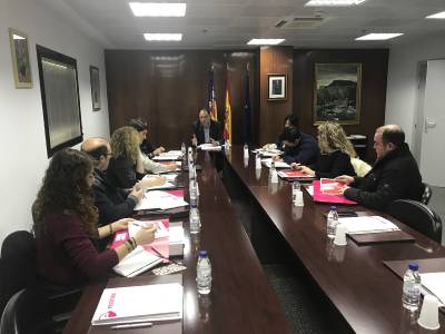 La Diputacin ultima con los ayuntamientos su mejor participacin en Cevisama para respaldar al sector cermico