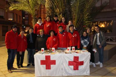 El da de la banderita y otras admirables iniciativas de Cruz Roja de l'Alcora