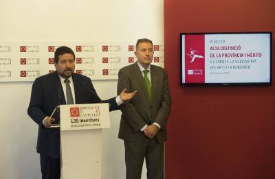 La Diputacin concede la Alta Distincin de la Provincia al Villarreal  por su promocin de los valores de Castelln en el mundo