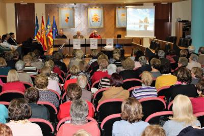 La primera jornada de la Mostra Agroalimentria de La Plana se centra en el mundo del vino y su elaboracin