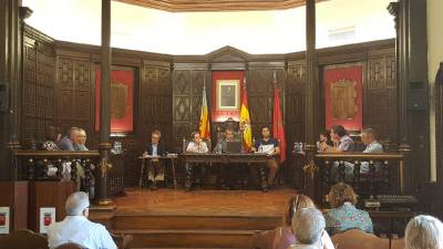 El Ayuntamiento aprueba el Acuerdo Marco y el Convenio Colectivo para el personal municipal