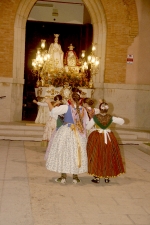 Les Alqueries rep Serenata a la seua patrona