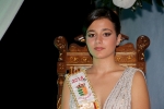 Les festeres reben la pleitesia del poble de Les Alqueries