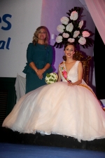 Les festeres reben la pleitesia del poble de Les Alqueries