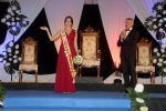 Les festeres reben la pleitesia del poble de Les Alqueries