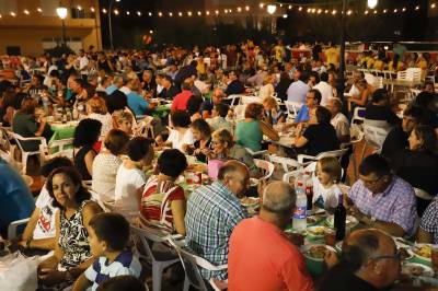 L'Ajuntament invertir 50.000 euros en l'adquisici de 2.000 cadires i 160 taules per a actes festius i culturals
