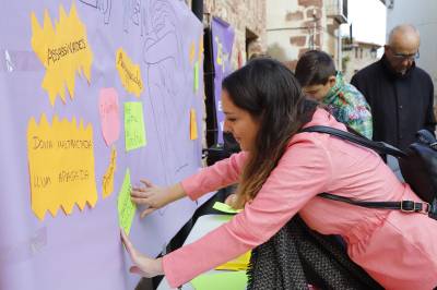 El Voluntariat Violeta de Vilafams convoca a cinquanta persones per reivindicar l?eliminaci de la violncia contra la dona