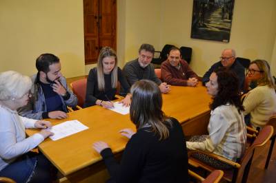 El Ayuntamiento de la Vall d'Uix firma el Pacto municipal sobre accesibilidad