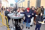 Burriana reparte 3.000 bocadillos en la popular Font del Vi