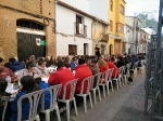 Burriana reparte 3.000 bocadillos en la popular Font del Vi