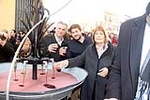 Burriana reparte 3.000 bocadillos en la popular Font del Vi