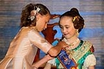 La falla Societat Club Ortega exalta a Sofía Tejedo y Julia Silvestre