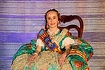 La falla Societat Club Ortega exalta a Sofía Tejedo y Julia Silvestre