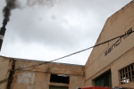 Histórica encendida de viejas chimeneas de azulejeras de la provincia como la de Sanchis de l'Alcora