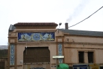 Histórica encendida de viejas chimeneas de azulejeras de la provincia como la de Sanchis de l'Alcora