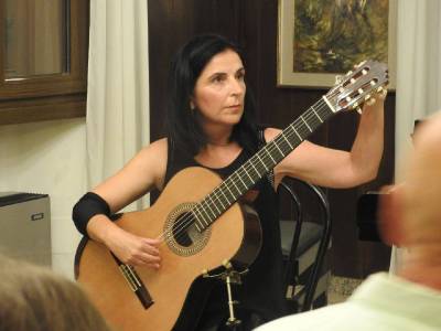 La guitarrista Ana Mara Archils recibir el reconocimiento de Almassora en el Da de la Mujer