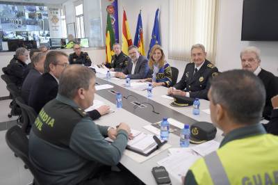 La Junta Local de Seguretat coordina los efectivos para las fiestas de la  Magdalena