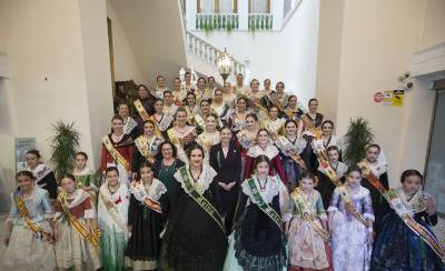 Recepci oficial a les reines de festes de la provncia