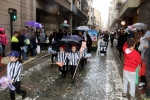 La lluvia agua la fiesta de la Cavalcada del ninot