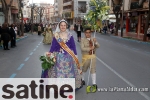 Las fallas de La Vall ofrendan a la Virgen de los Desamparados