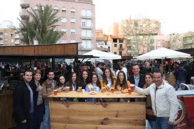 La inauguracin del Mesn de la Tapa y la Cerveza marca el inicio de la Pascua Taurina de Alcora